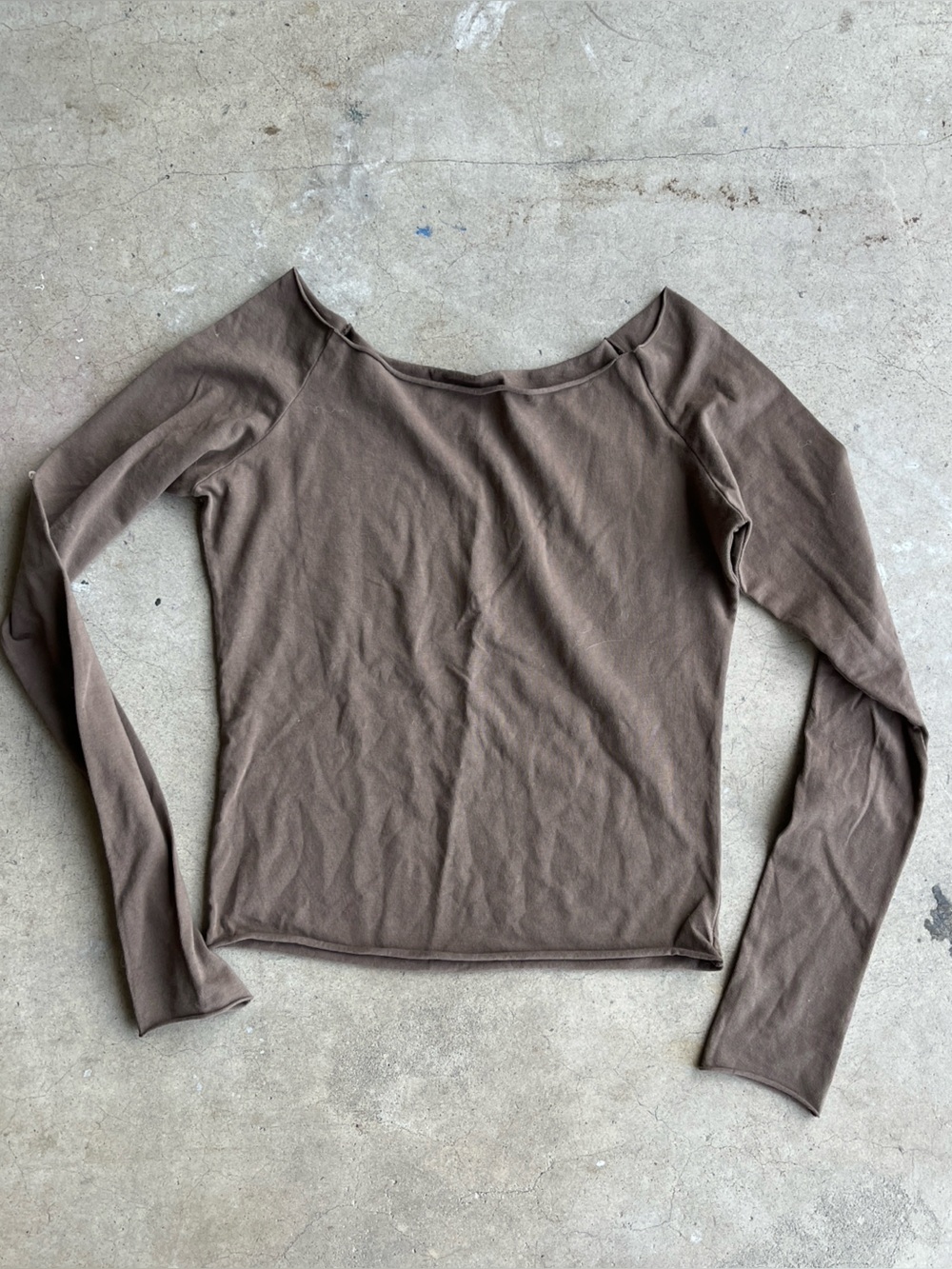 Brandy Melville Long-Sleeve Scoop Neck Top in Brown